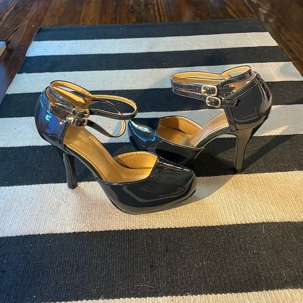 Dream Pairs Dark blue hidden platform stilettos size 7 NEW​​​​